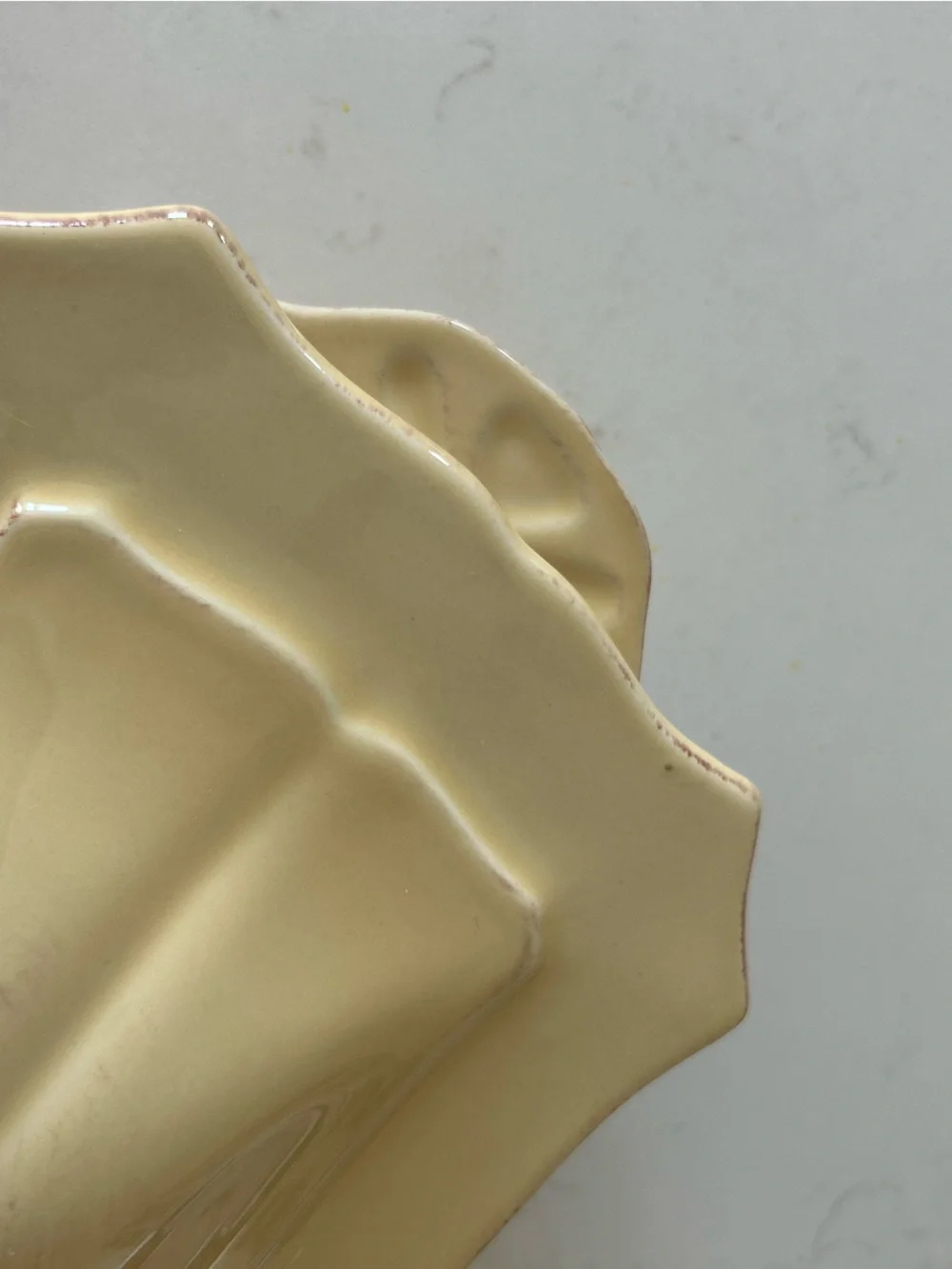Skyros Designs Yellow Crème Rectangular Baker with Lid **RARE**